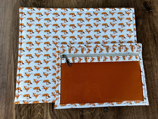 Vinyl Cross Stitch Project Bag - Embroidery bag - Knitting & Crochet Bag - Storage - Organizer - Gecko Project Bag - Notions - Chameleon